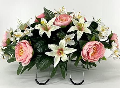 Product: Headstone Saddle