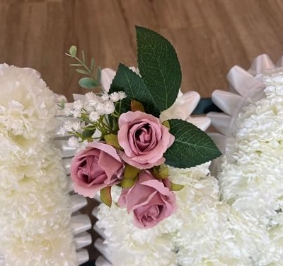 Silky Flower Store Pink Mum Letter Funeral Grave Spray, Artificial Memorial Flower Tribute, Shibaoli DIY Decoration, 3ft 12in high 7 7 Product: shibaoli DIY Artificial Flower, Mum Artificial Flower Letter Tribute, Pink Spray Grave Flowers for Grave Outdoor Lawn Yard Funeral Decorations Table Setting