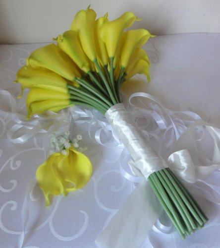 Product: Lily Garden Luxury Calla Lily Bridal Wedding Bouquet 3 Dozen with Groom Boutonniere (Yellow)
