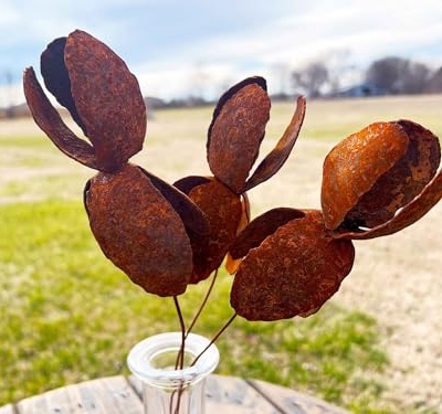 Product: Rusted Iris 3-Piece Set: Handcrafted Industrial Artificial Flowers for Outdoor Decoration - Unique Weathered Finish