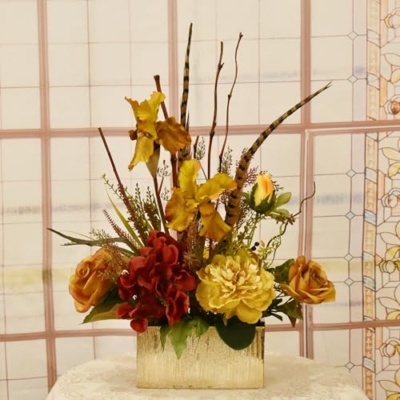 Product: Elegant LianBangSeaHorse Long-Term Storage Artificial Flower Centerpiece - Iris & Rose in Gold Vase for DIY Wedding Arrangements