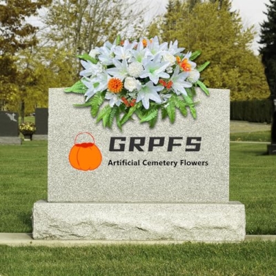 Silky Flower Store Artificial Cemetery Flower Saddle, White Lily Grave Marker Memorial Flowers, UV Resistant Headstone Arrangement 20.5cm 9 9 Product: Realistic White Lily GRPFS Headstone Flower Saddle - Silks Artificial Cemetery Flowers for Graves