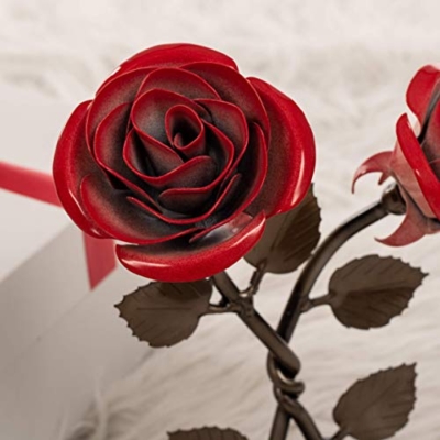 Silky Flower Store Hand-Forged Wrought Iron Double Red Metal Rose Twist Iron Anniversary Gift, Blacksmith Quebec, 8.5in 11 11 Product: Hand-Forged Wrought Iron Double Red Metal Rose with Twist - Iron Anniversary gift
