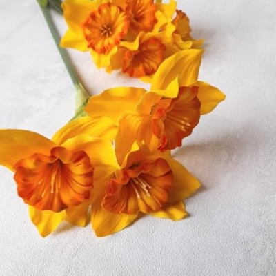 Product: Jucgghk Vivid and Realistic Floral Art 5 PCS Yellow Artificial Daffodil,Beautiful Spring Flowers for Wedding Bridal Bouquets, Floral Arrangement, Table Centerpieces, Home Decorations