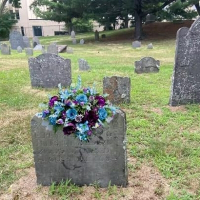 Product: Jucgghk Vivid and Realistic Floral Art Elegant Artificial Cemetery Saddle, Cemetery Arrangement Flowers,Headstone Artificial Flowers for Outdoors