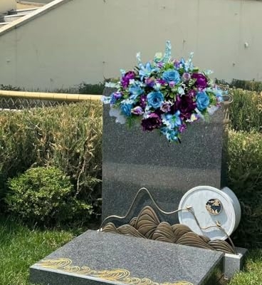 Product: Jucgghk Vivid and Realistic Floral Art Elegant Artificial Cemetery Saddle, Cemetery Arrangement Flowers,Headstone Artificial Flowers for Outdoors