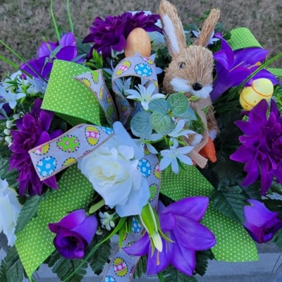 Silky Flower Store Purple Dahlias Easter Memorial Headstone Saddle Garland, Spring Purple Trumpet Lily, Artificial Floral Arrangement 36 x 28 x 18 in 5 5 Product: Purple Dahlias Beautiful Spring, Purple Trumpet Lily's Easter Memorial Headstone Saddle for Commemorating Cemetery Garland for Table Centerpiece Holiday Party Weddi