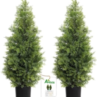 Product: Vivid and realistic floral art The Serene Dragon's Blood Tree With A Flowerpot, An Artificial Green Plant, Is Suitable For Indoor And Outdoor Living Room, Office And Home Decoration Wedding, banquet,