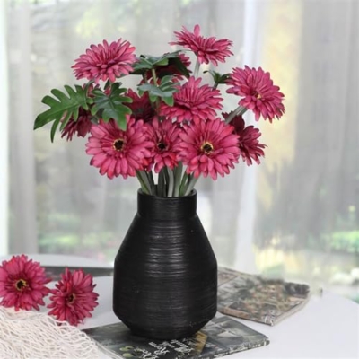 Silky Flower Store Artificial Flower Arrangement Ceramic Vase, Floral Table Decoration, Silk Faux Blooms, Spanish Home Decor 20.5cm 7 7 Product: Floral Installations Table Fake Flower Arrangement Living Room Decoration Artificial Flower Flowers Silk Flower Bouquet with Ceramic Vase Party Decoration