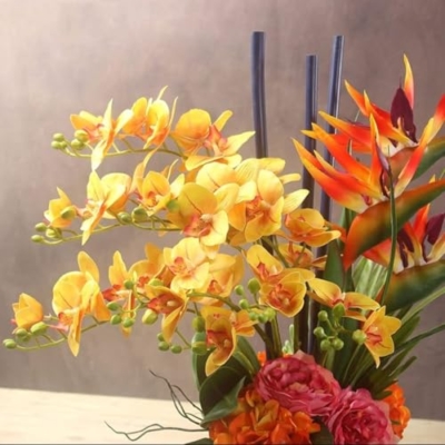 Silky Flower Store Artificial Orchid Flower Arrangement, Real Touch Latex Geel Flowers, Gold Ceramic Vase, 55cm 15 15 Product: Artificial Orchid Flower Arrangement with Vase – Real Touch Latex Geel Flowers in Gold Ceramic Pot, 55cm
