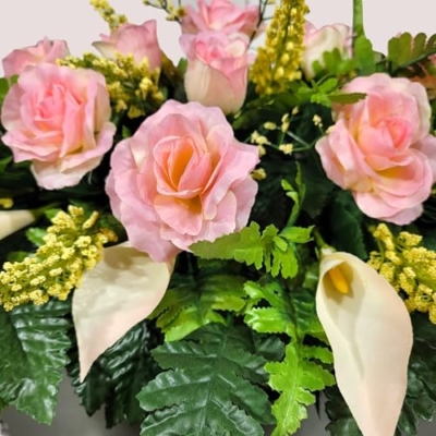 Silky Flower Store Cream Pink Calla Lilies Headstone Saddle, Roses Silk Grave Flowers Garland, 30 x 22 x 10 in 5 5 Product: Cream Pink Calla Lilies Headstone Saddle, Roses Silk Grave Flowers for Perfect Funeral or Cemetery Decoration Garland for Table Centerpiece Holiday Party Weddi