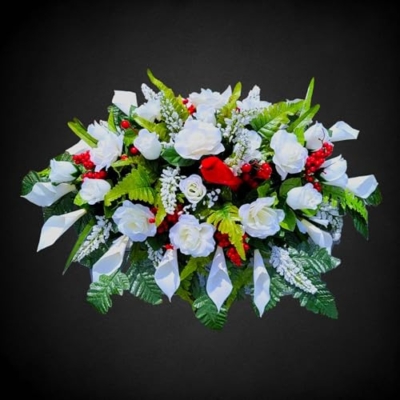 Silky Flower Store Cream Calla Lilies Headstone Saddle, Red Roses Grave Flowers, Winter Memorial Decoration, 30x22x10in 4 4 Product: Cream Calla Lilies Headstone Saddle, Roses Red Berries Grave Flowers for Cardinal Funeral or Cemetery Decoration Garland for Table Centerpiece Holiday Party Weddi