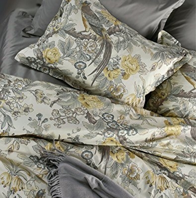 Product: Eikei Chinoiserie Chic Peacock Floral Duvet Cover Paradise Garden Botanical Bird and Tree Branches Vintage Stylized Long Staple Cotton 3pc Bedding Set (Yellow, Queen)