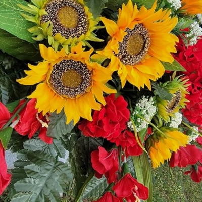 Product: Sunflower Headstone Saddle,Geranium Grave Flowers for Cemetery Memorial Decoration Garland for Table Centerpiece Holiday Party Weddi