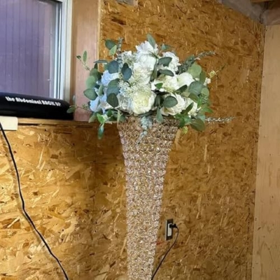 Product: White and Sage Green Wedding Table Arrangement, Guest Table Flower Ball, Wedding Floral Centerpiece, Made with Rose, Peony and Baby's Breath (40cm)