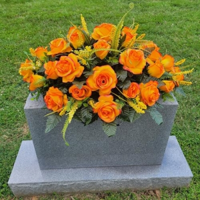 Silky Flower Store Orange Roses Funeral Grave Saddle, Artificial Headstone Memorial Flowers, Rosebuds Berry Fern, 35x27in 5 5 Product: Orange Roses Large Headstone Saddle, Rosebuds Grave Flowers for Funeral or Memorial Decoration Garland for Table Centerpiece Holiday Party Weddi